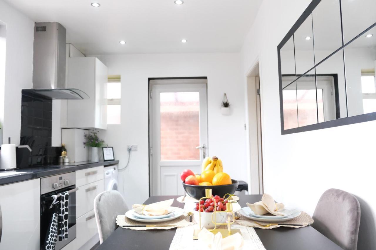 Bee Stays - Northway House Warrington  Exteriér fotografie